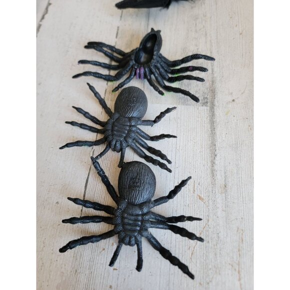 Halloween spider web bat prop home decor miniature scary set - Picture 7 of 8